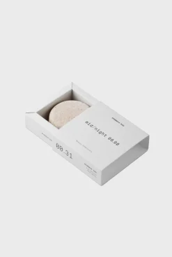 Mid/night 00.00 - Shampoo Bar 00.31 (70g) - Rosemary and Lemon