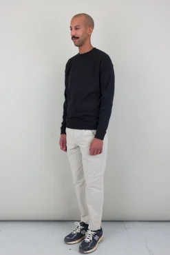 Rivet Sweat - Black